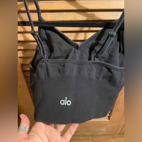 Alo Yoga Sports Bra Black - Picture 4 of 5